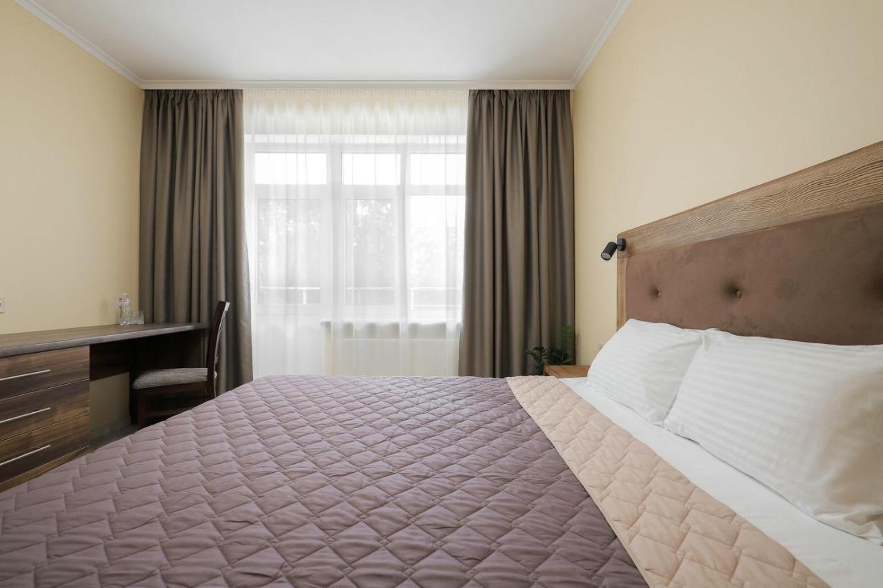 Borys Hotel Boryspil Airport Exterior photo
